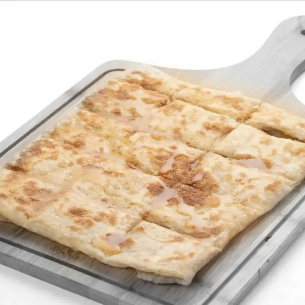 مطبق جبنة سائلة بالعسل
